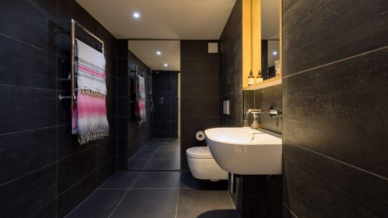 Photo of Others in Vassall