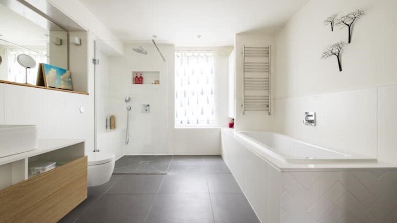 Photo of Others in Vassall