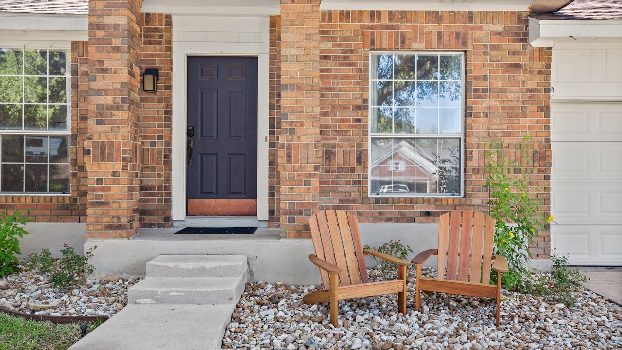 Photo of Outdoor in Southland Oaks