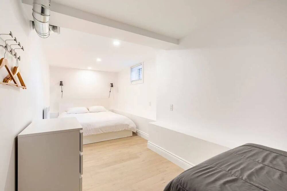 Photo of Bedroom in North Hatley