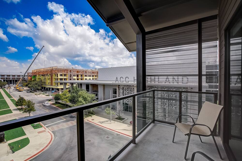 Photo of Patio Balcony in Highland