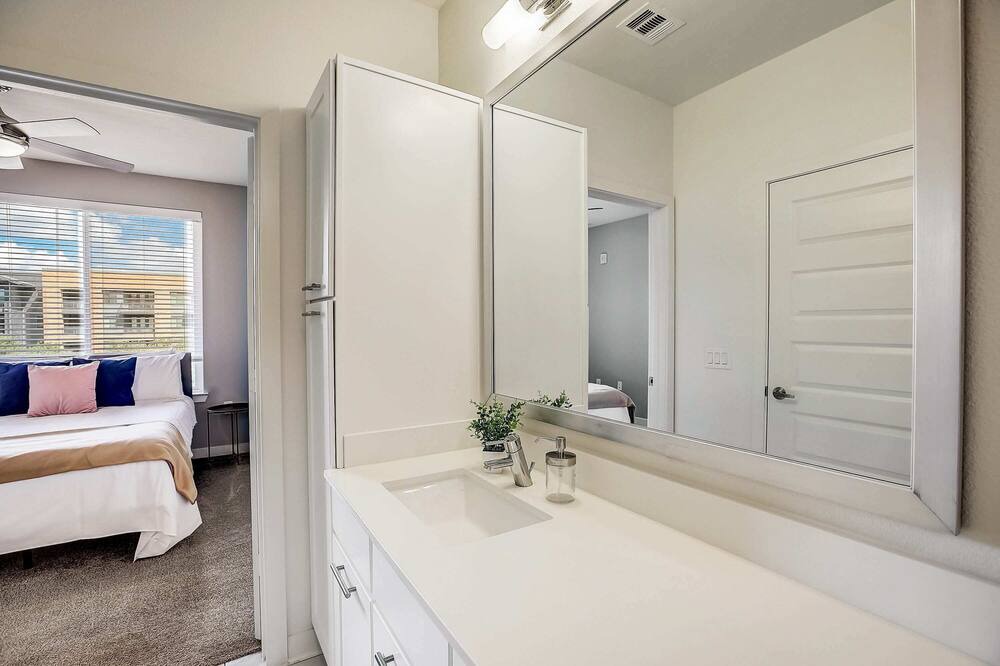 Photo of Bathroom in Highland