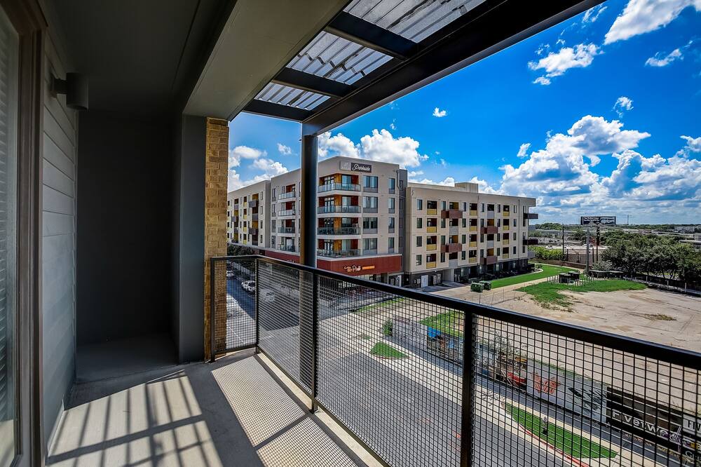 Photo of Patio Balcony in Highland