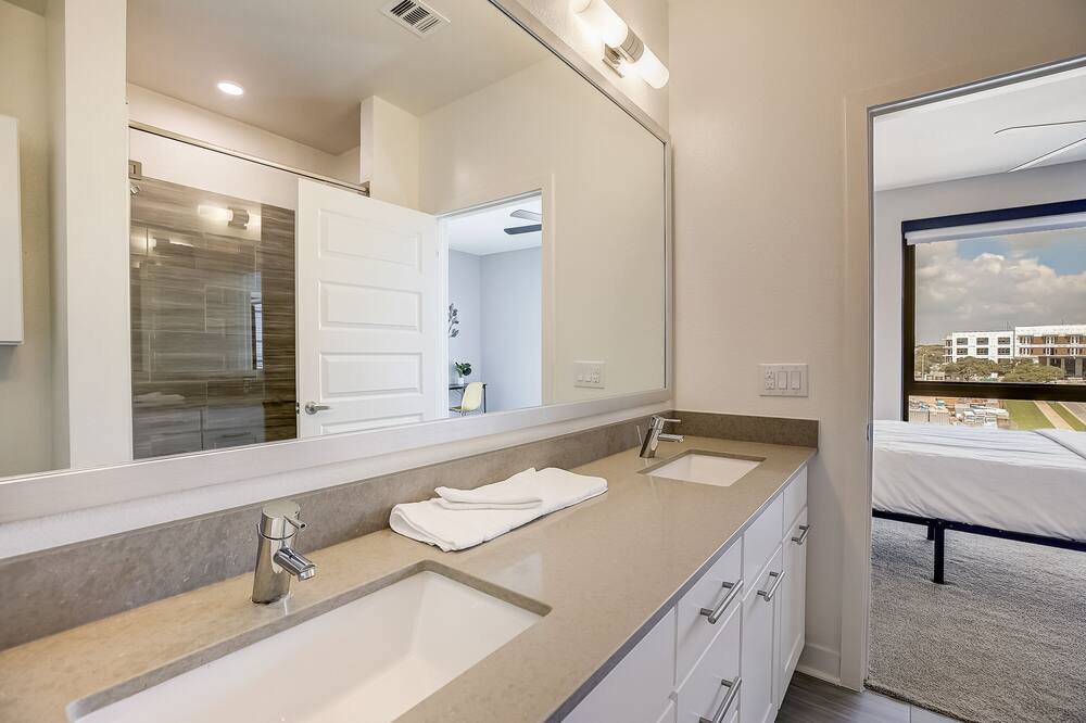 Photo of Bathroom in Highland
