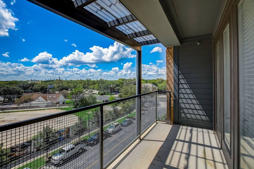 Photo of Patio Balcony in Highland