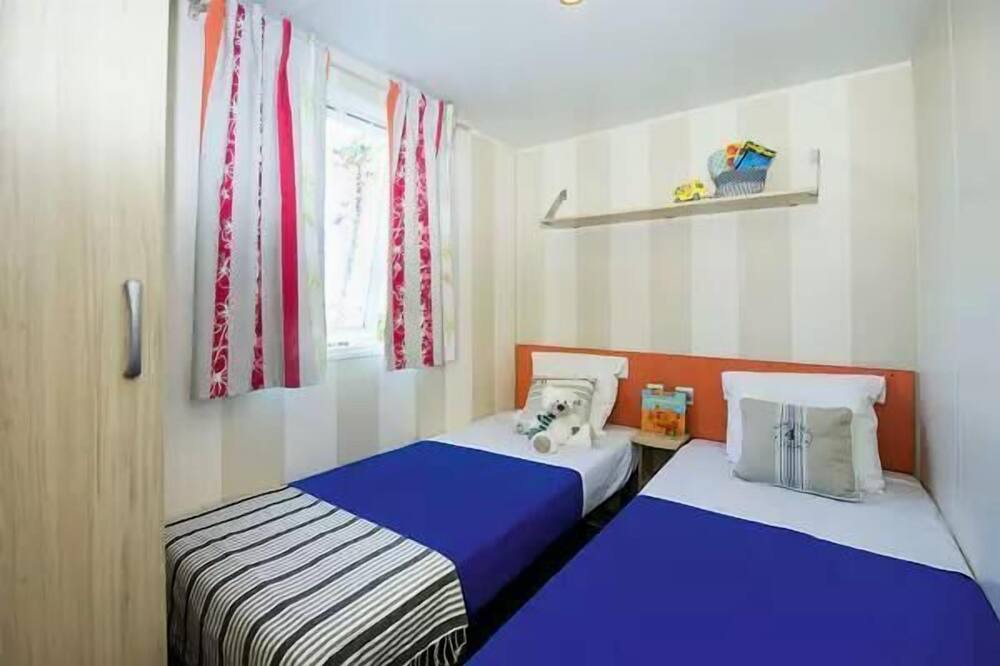 Photo of Bedroom in Isigny-sur-Mer