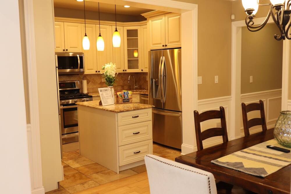 Photo of Kitchen in Albany Park