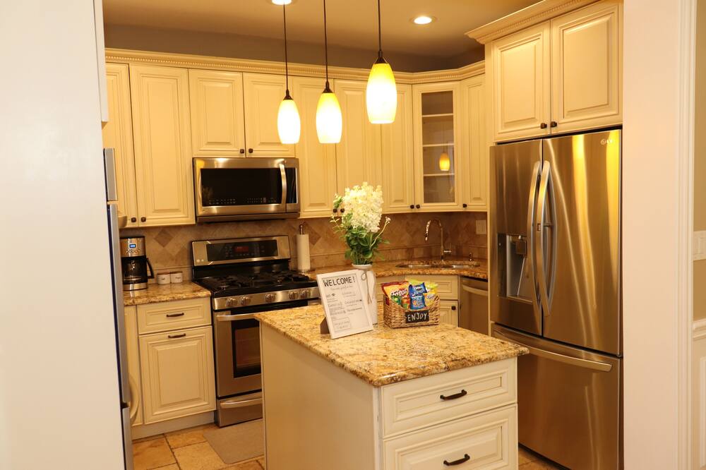 Photo of Kitchen in Albany Park