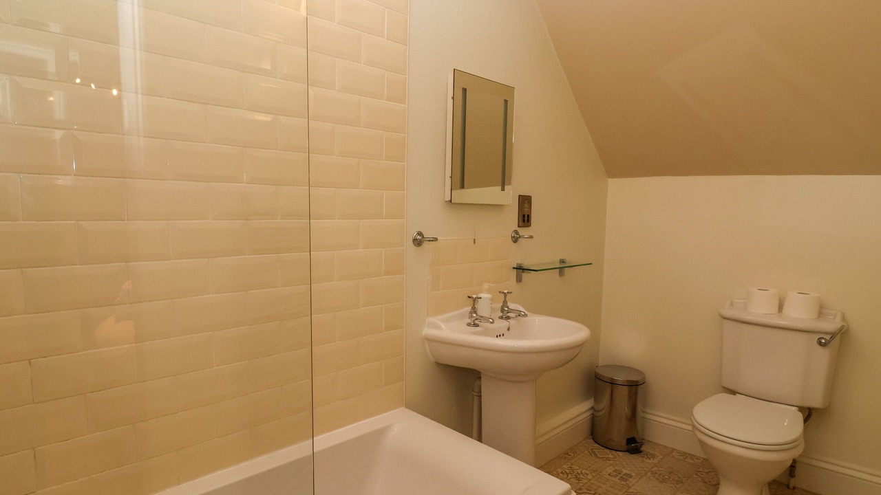 Photo of Bathroom in Ryther