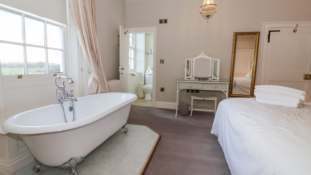 Photo of Others in Ryther