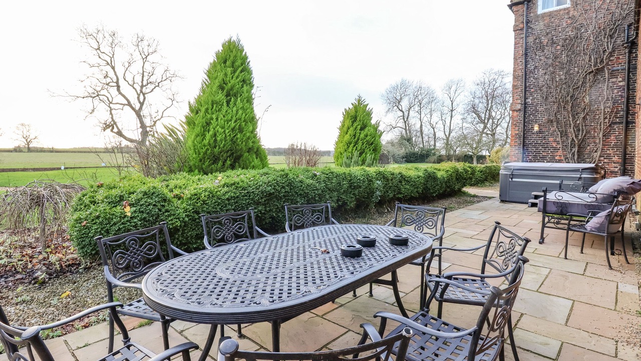 Photo of Outdoor in Ryther