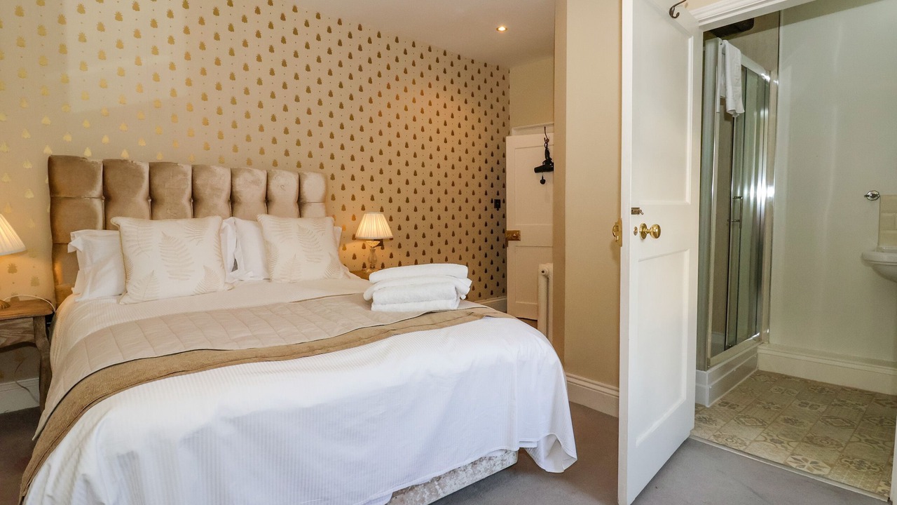 Photo of Others in Ryther