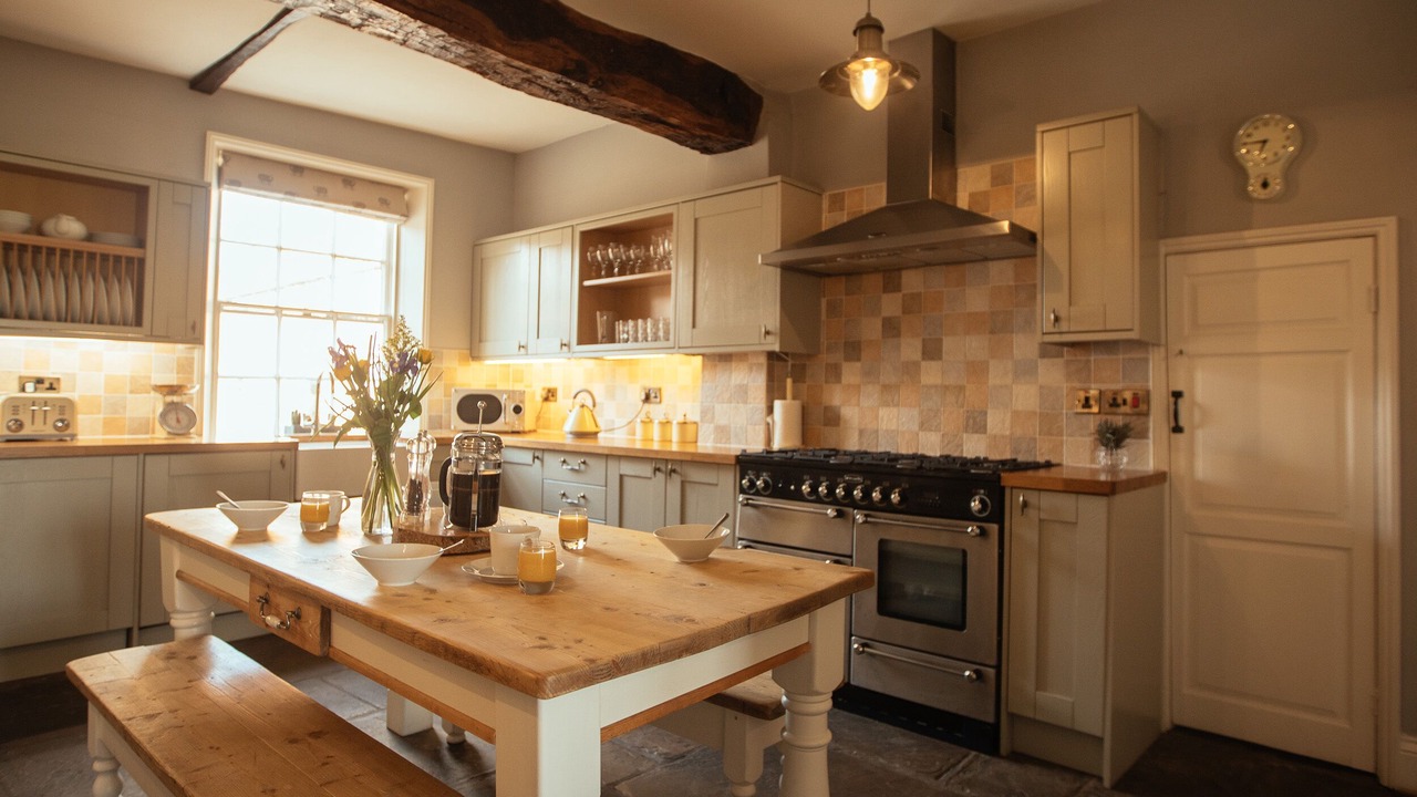 Photo of Others in Ryther