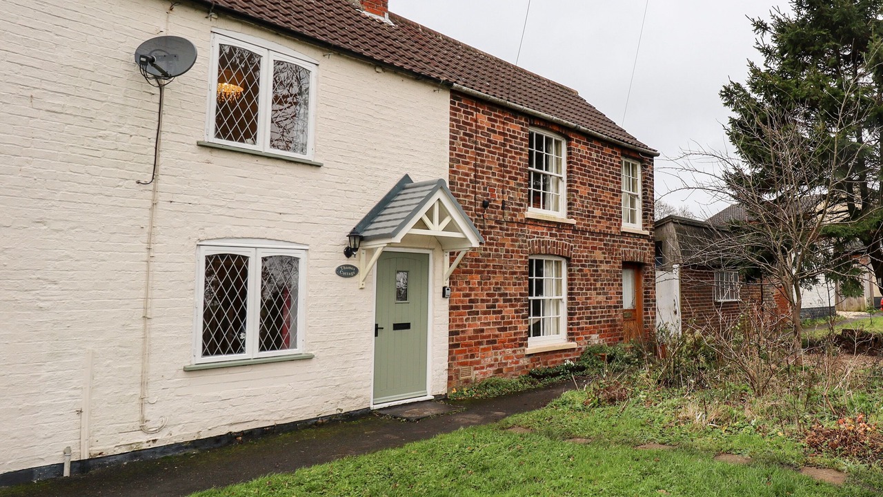 Photo of Others in Roos