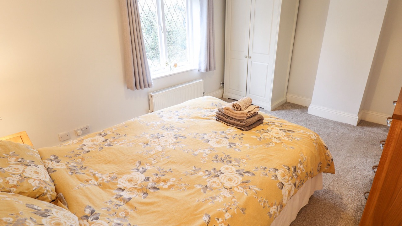 Photo of Others in Roos