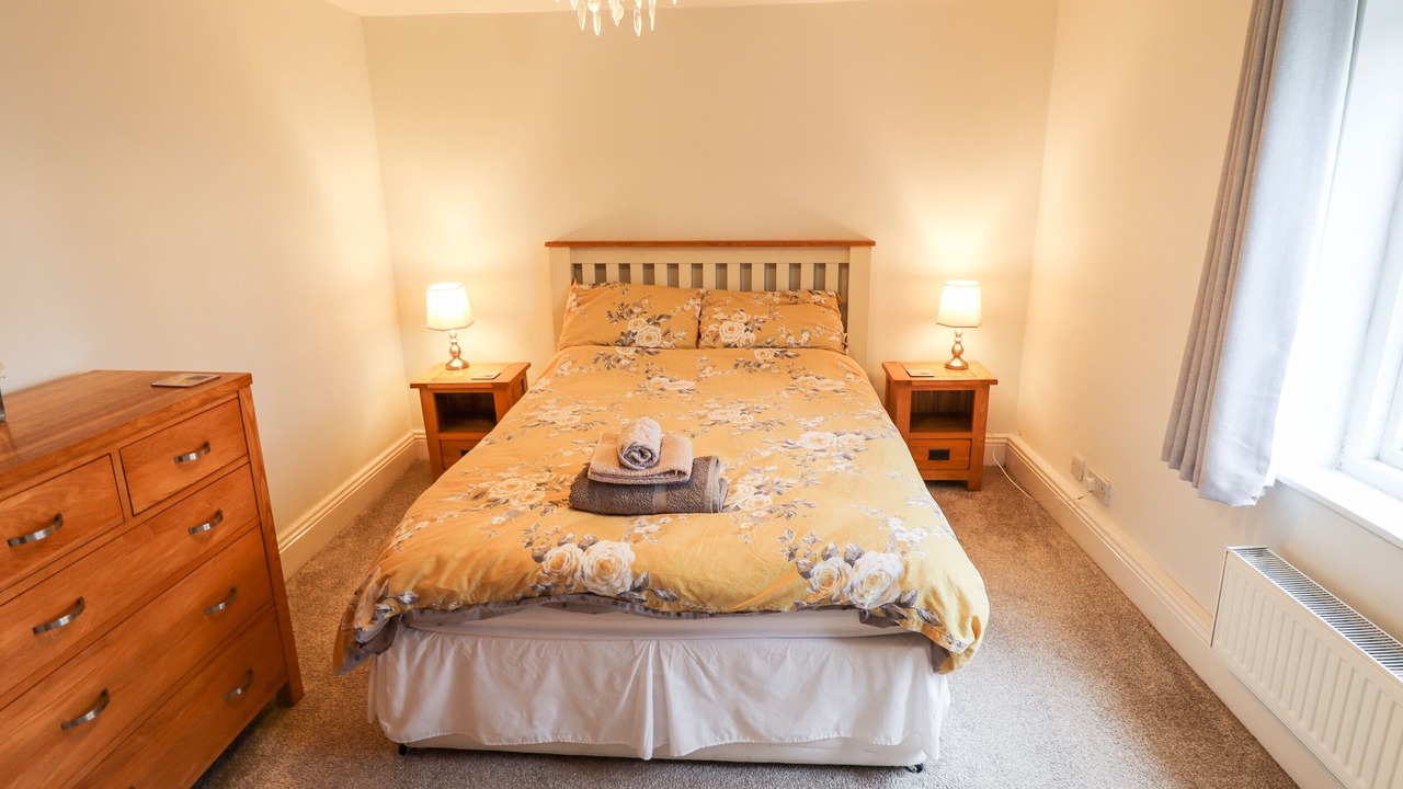 Photo of Others in Roos