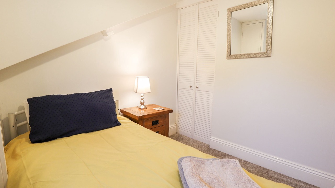 Photo of Others in Roos