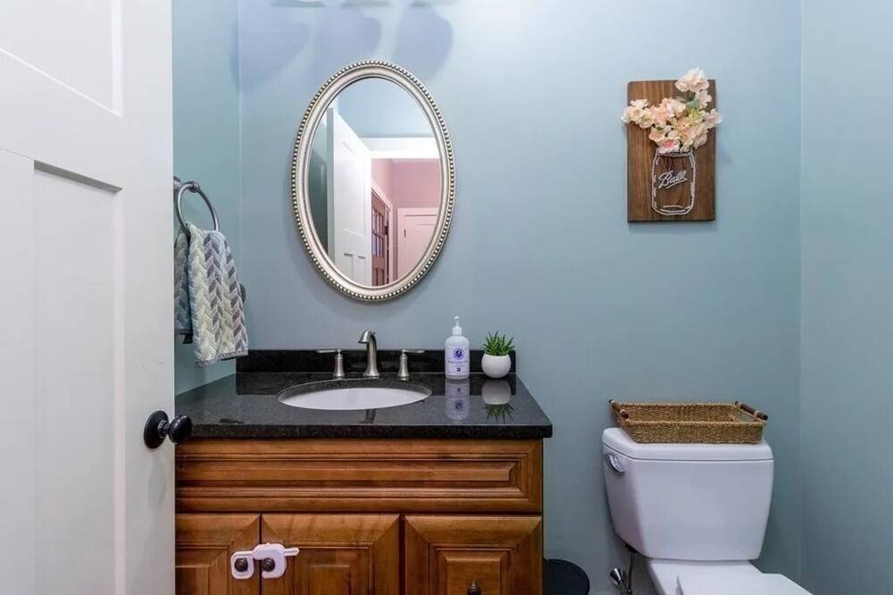 Photo of Bathroom in Westminster