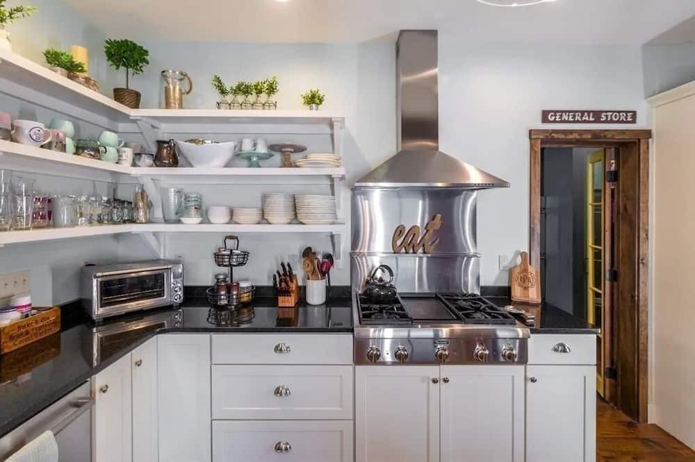 Photo of Kitchen in Westminster