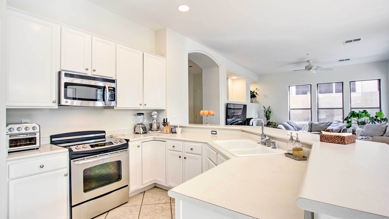 Photo of Kitchen in Legend Trail