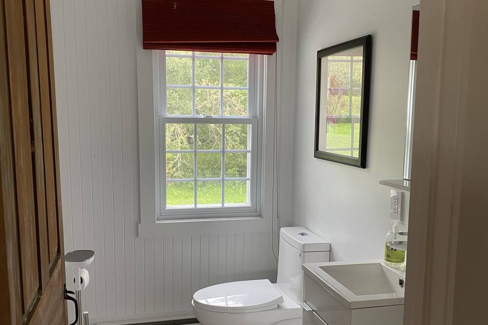 Photo of Bathroom in Bolton-Ouest