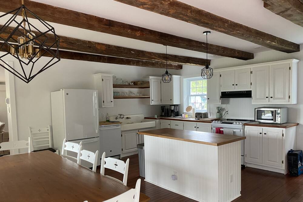Photo of Kitchen in Bolton-Ouest