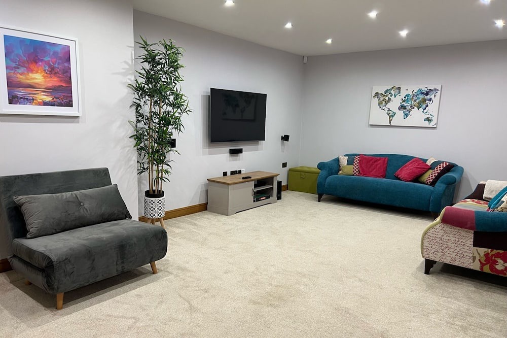 Photo of Others in Wilmslow