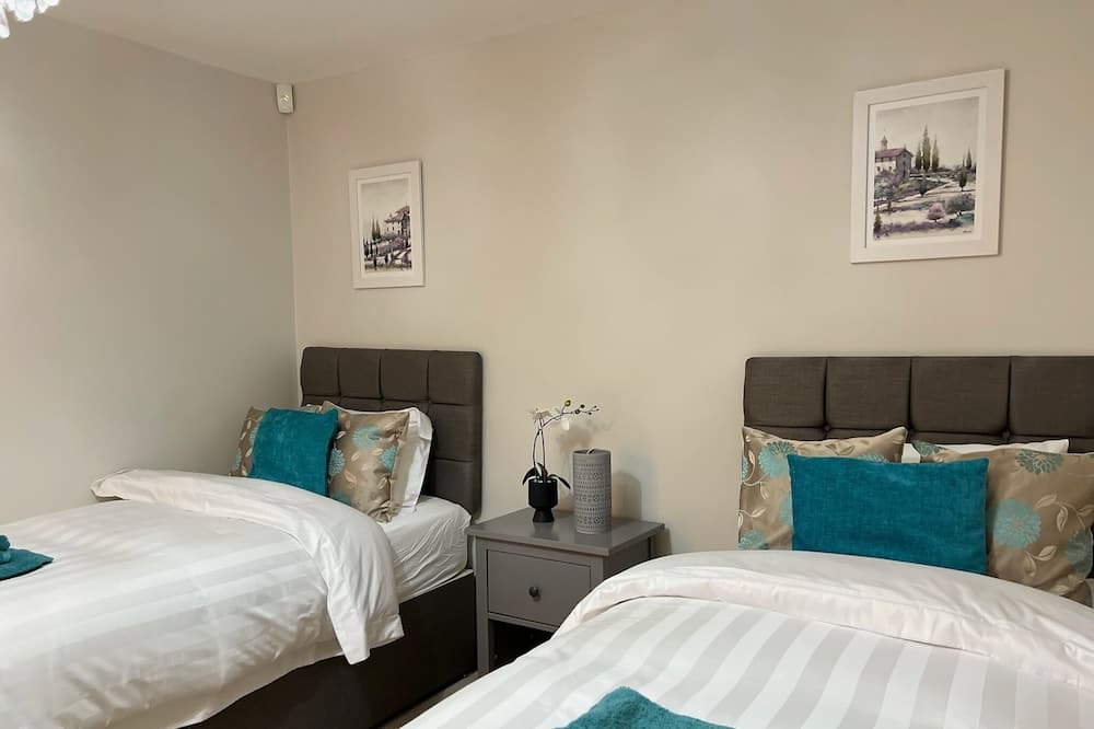 Photo of Bedroom in Wilmslow