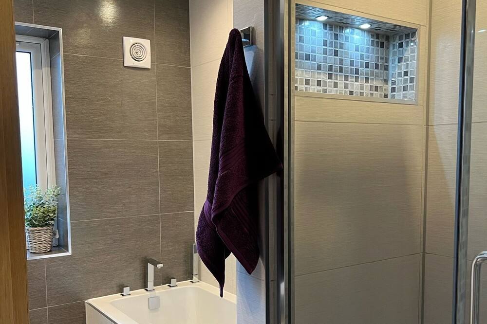 Photo of Bathroom in Wilmslow