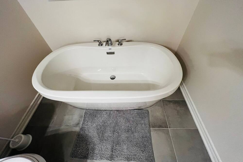 Photo of Bathroom in Hamilton