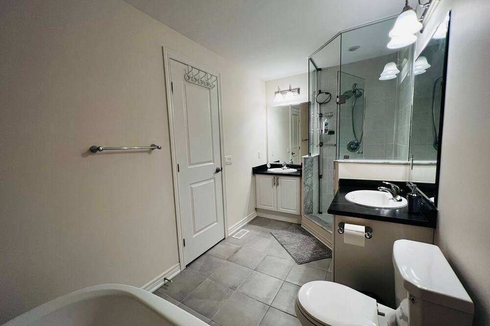 Photo of Bathroom in Hamilton