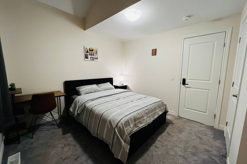 Photo of Bedroom in Hamilton