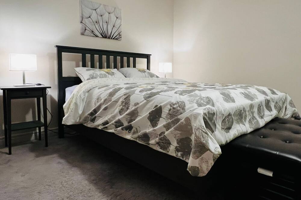 Photo of Bedroom in Hamilton