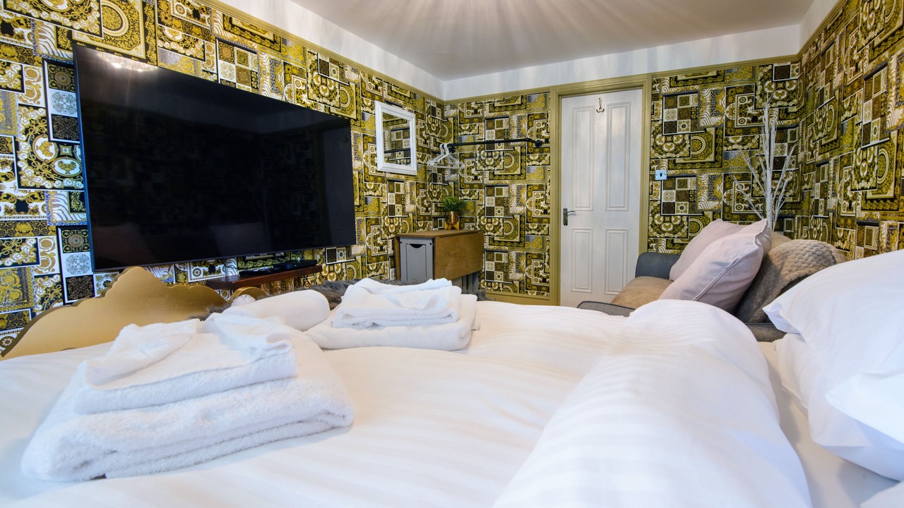 Photo of Others in Howlett End