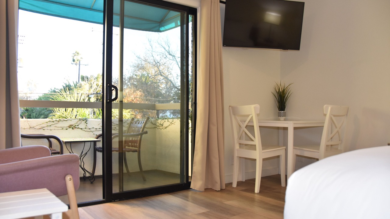 Photo of Patio Balcony in West Beach