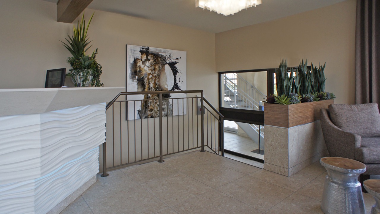 Photo of Others in Downtown Gatineau