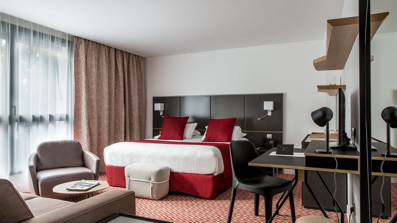 Photo of Bedroom in Meudon-la-Foret