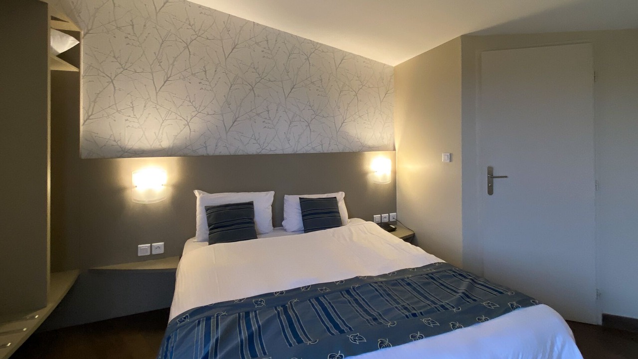 Photo of Bedroom in Arbouans