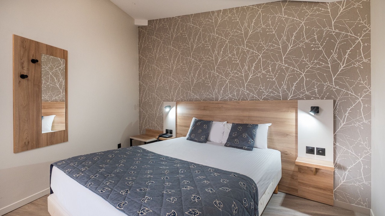 Photo of Bedroom in Arbouans