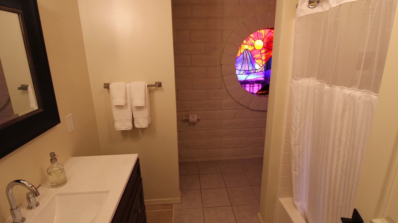 Photo of Bathroom in Baywood Park