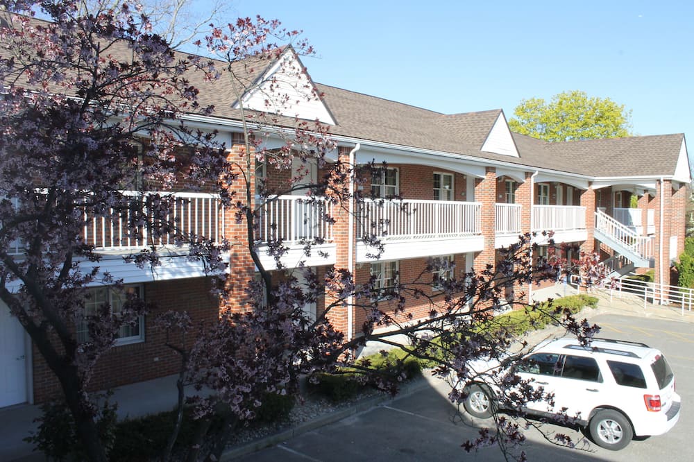 Photo of Outdoor in Salem