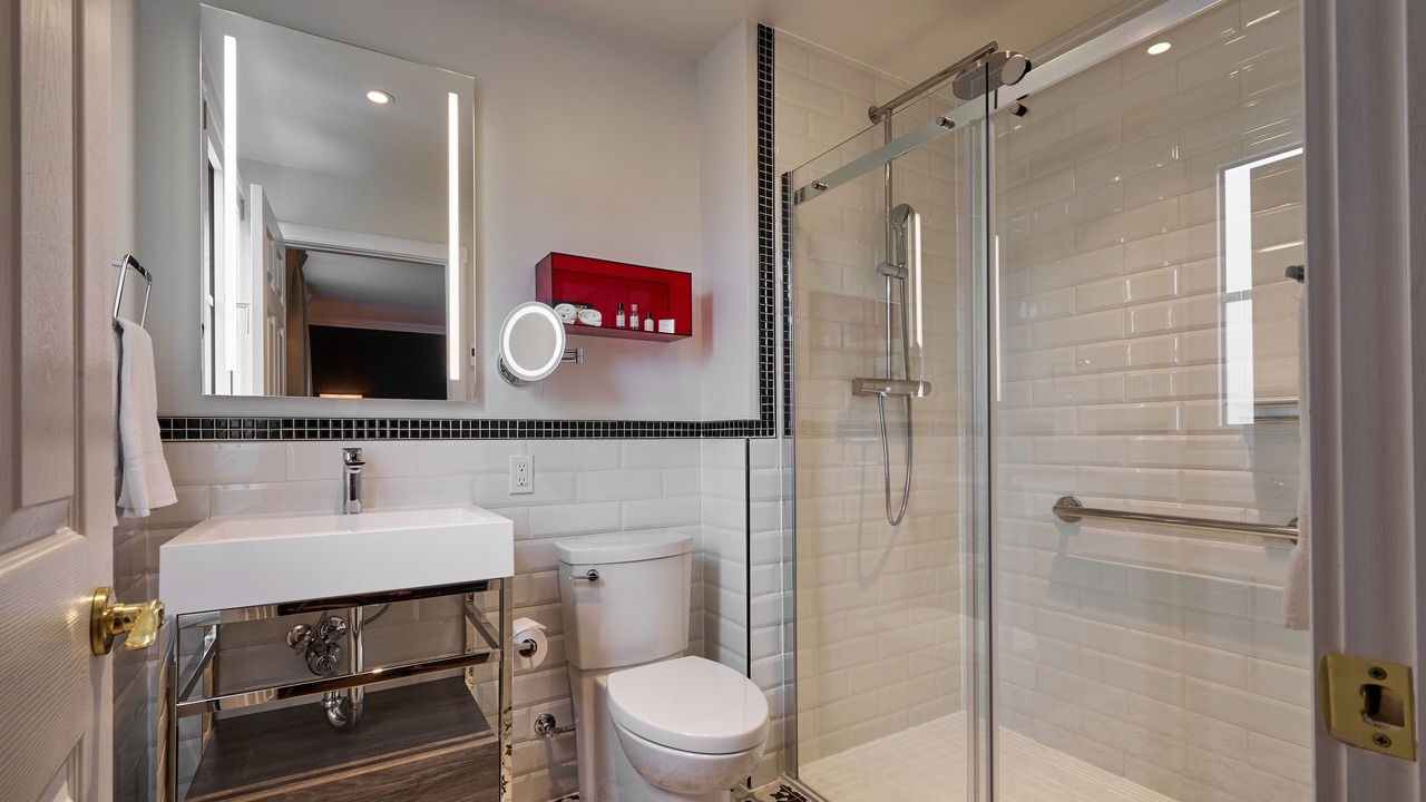 Photo of Bathroom in Old Montreal
