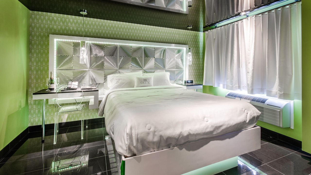 Photo of Bedroom in Laval