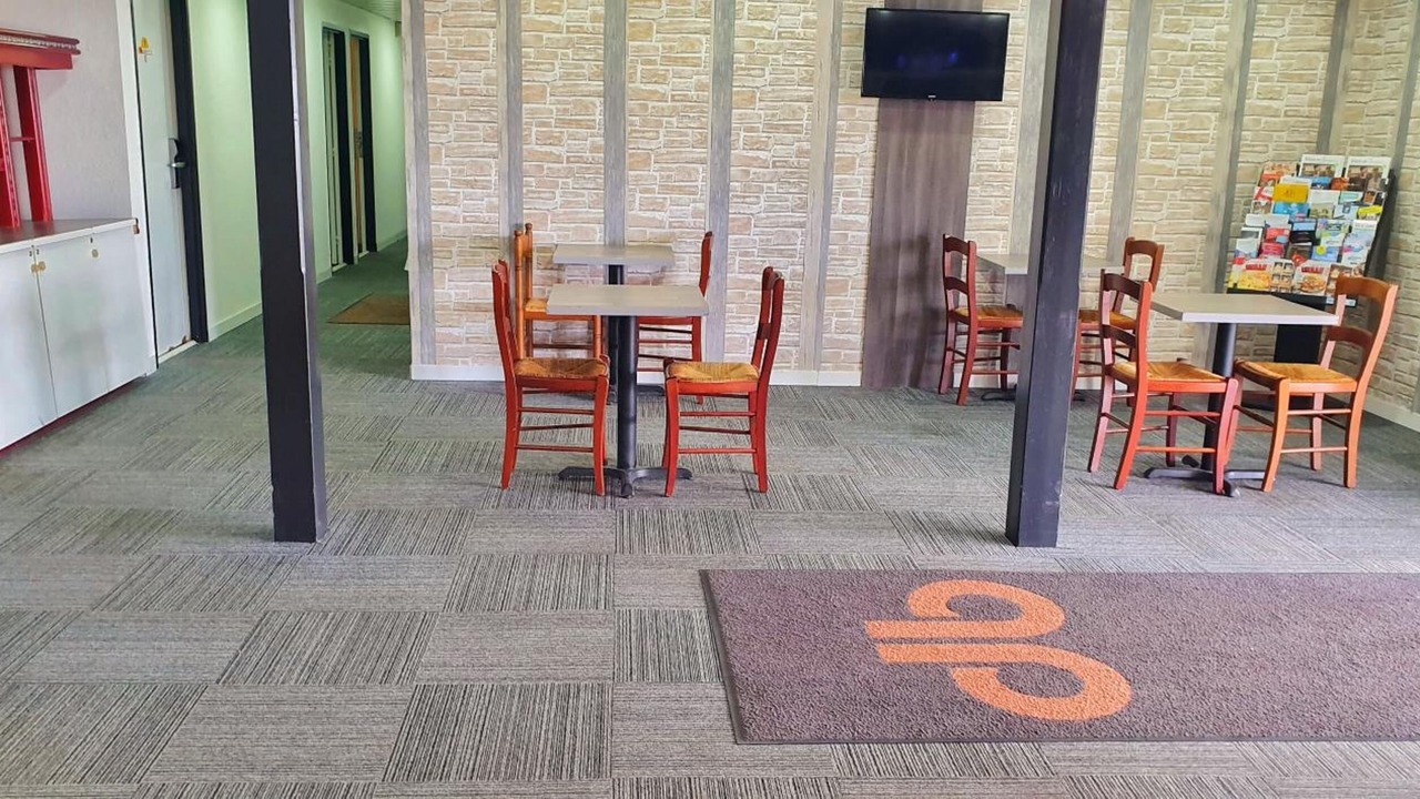 Photo of Others in Glisy