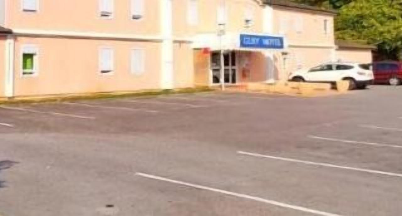 Photo of Others in Glisy