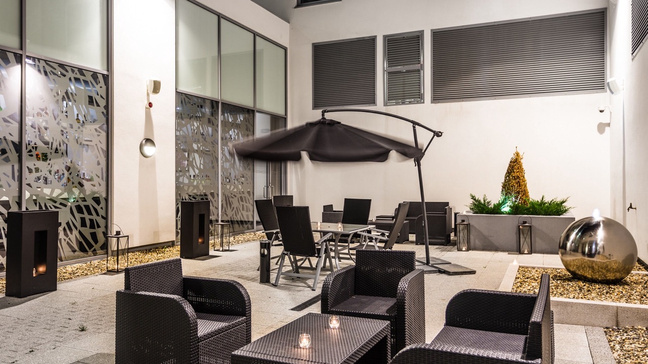 Photo of Others in Heston