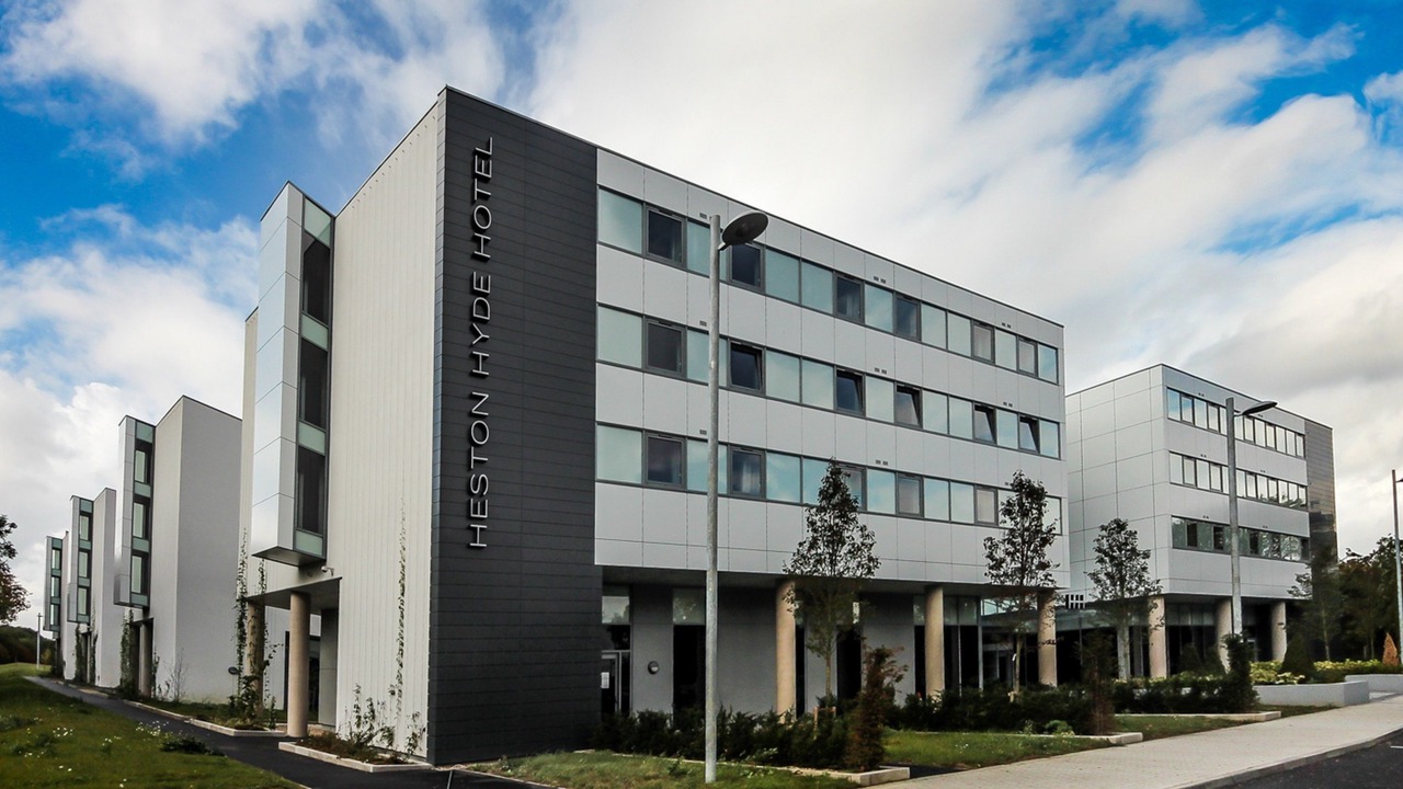 Photo of Outdoor in Heston