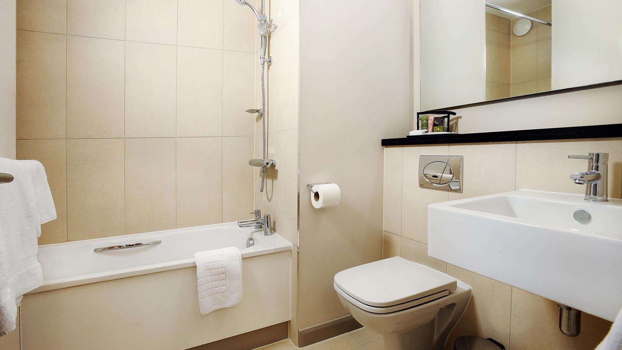 Photo of Others in Heston