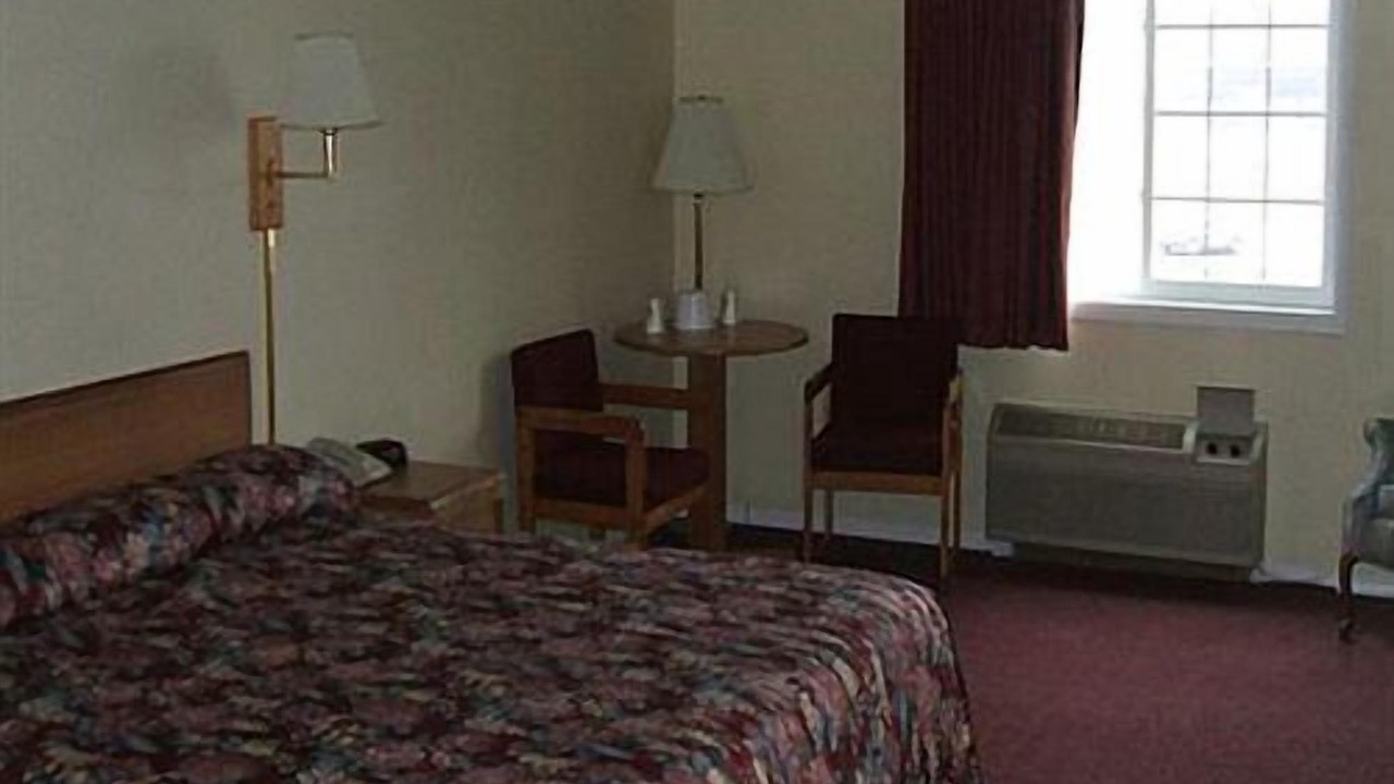 Photo of Bedroom in Town of Sharon