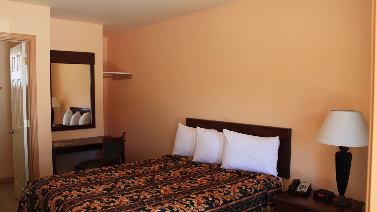 Photo of Bedroom in Apple Hill